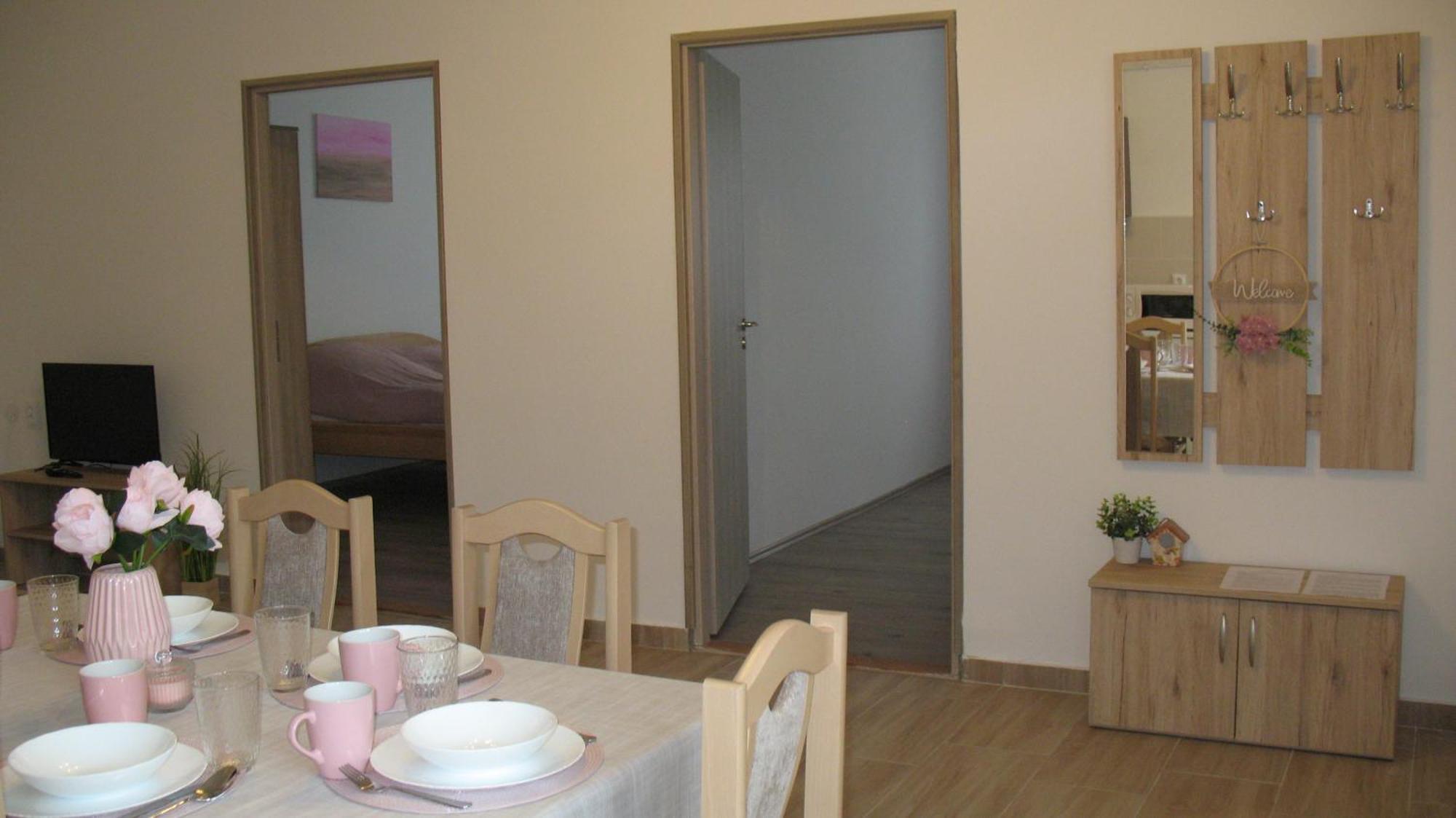 Izisz Apartman Matraterenye المظهر الخارجي الصورة