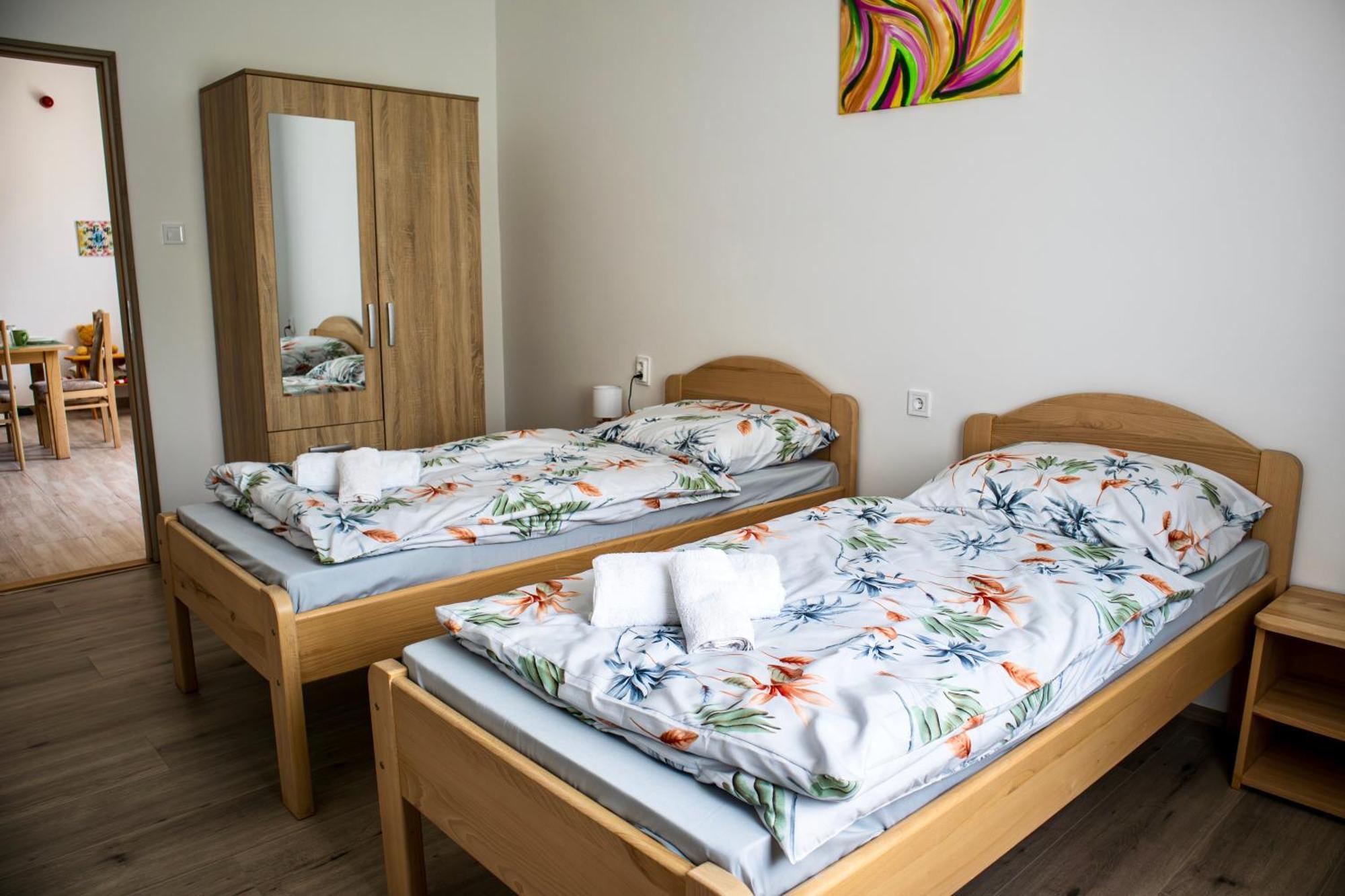 Izisz Apartman Matraterenye المظهر الخارجي الصورة